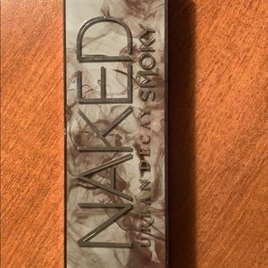 urban decay naked smokey palette